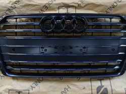 ブラック4Ringsエンブレムはオプションです