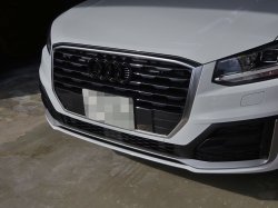 画像1: Audi純正Q2,Q8,A8フロント用ブラック4Ringsエンブレム