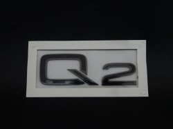 画像3: Audi純正リア用Q2ブラックエンブレム
