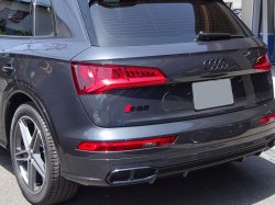 画像1: Audi純正リア用S Q5ブラックエンブレム