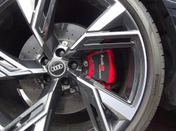 Rアウディセラミックロゴ