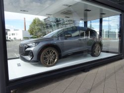 画像10: AudiAG純正Q4 e-tron用21インチ5スポークシュテルンデザインアルミホイールセット