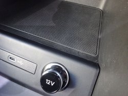 画像5: Audi純正Q4用センターコンソールトレイ