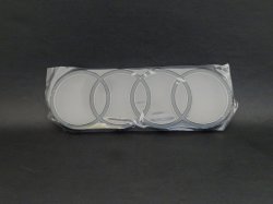画像2: Audi純正Q6 e-tron(GF)フロント用4Ringsダークエンブレム