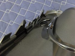 全てツメで止まってます