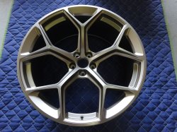 マットネオジウムゴールド