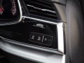 Audi純正Q8(F1)用ハイグロス静電容量式ヘッドライトスイッチ