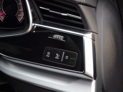 画像1: Audi純正Q8(F1)用ハイグロス静電容量式ヘッドライトスイッチ