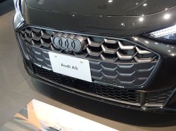 マットブラック