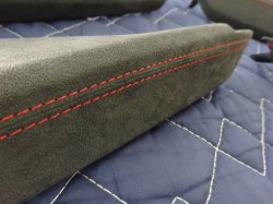 画像8: AudiAG純正RS 3(GY/8Y)FL後用アルカンターラドアアームレスト左右セット