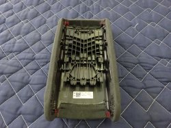 画像3: AudiAG純正RS 3(GY/8Y)FL後用アルカンターラセンターアームレスト