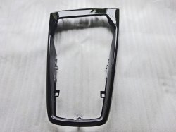 画像1: AudiAG純正RS 3(GY/8Y)FL後用グロスブラックセンターコンソールトリム