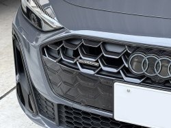 quattroエンブレム