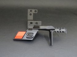 画像1: Audi純正S Q8/Q8FL(F1/4MN)フロントグリル用後付けSロゴエンブレム