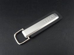 画像1: Audi純正2026年モデルフォーリングスレザーキーリング