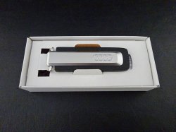 画像3: Audi純正2026年モデルフォーリングスレザーキーリング