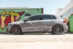 8J-19インチ、S3にピッタリです