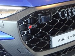 画像1: Audi純正FL後RS Q8後付け用RSロゴグリルエンブレム