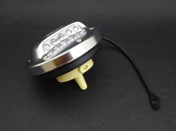 画像3: AudiAG純正e-hybrid専用フォーシルバーリングスロゴ入りアルミ調フューエルタンクキャップ