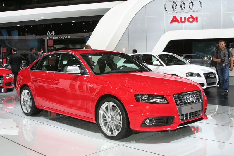 Audi NewS4