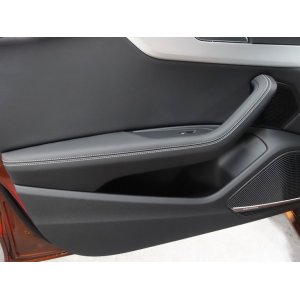 画像: Audi純正A5/S5スポーツバック(F5)系用各種ドアアームレスト