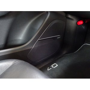 画像: アウディ純正Q7(4M)BOSEドアスピーカーグリル左右セット