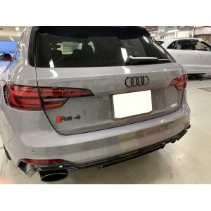 画像: Audi純正A4(F4/8W)リア用4Ringsブラックエンブレム