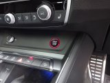 画像: Audi純正Q3(F3)用スタートストップスイッチ