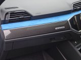 画像: Audi純正Q3/RS Q3(F3)助手席側デコラティブパネル