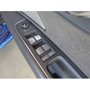 画像: Audi純正A8(F8)用アルミ調パワーウィンドウスイッチセット