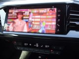 画像: Apple CarPlay付きアウディ各車種用テレビチューナーレトロフィットキット