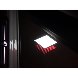 画像: AudiAG純正NewS5/A5(FU)用フラッグデザインドアカーテシーLEDバルブセット