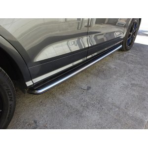 画像: AudiAG純正Q5(FY)用ランニングボード左右セット