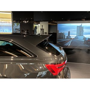 画像: AudiAG純正RS 6 Avant GT専用CFRPルーフスポイラー