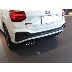 画像: アウディ純正FL後S Q2/Q2 S line(GA)用グロスブラックディフューザートリム