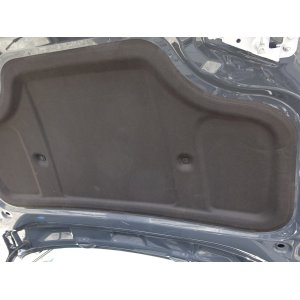 画像: アウディ純正A5(FU)ガソリン車用サウンドアブソーバー