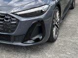 画像: アウディ純正A5/S5(FU)グロスブラックエアガイドG左右セット