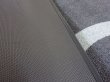 裏は滑りにくいゴム製