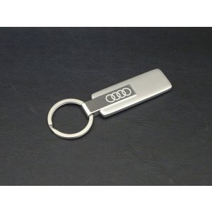 画像: AudiAG純正2026年モデルステンレスキーリング・シルバー