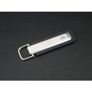 画像: AudiAG純正2026年モデルA6ロゴレザーキーリング