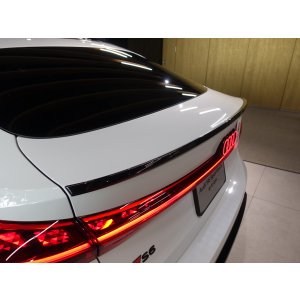 画像: Audi純正A6/S6 e-tron(GH)スポーツバック専用リアスポイラー