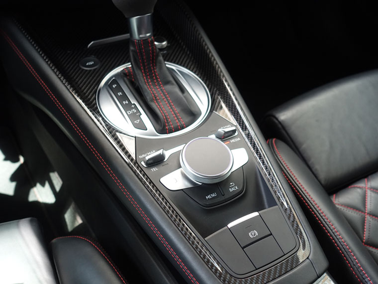 TTにも)Audi純正TT RS(FV)専用カーボンデコラティブパネル - G-Speed 
