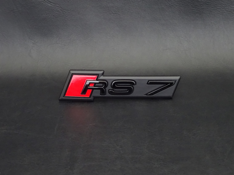 画像2: AudiAG純正RS 7(F2)グリル用ブラックエンブレム