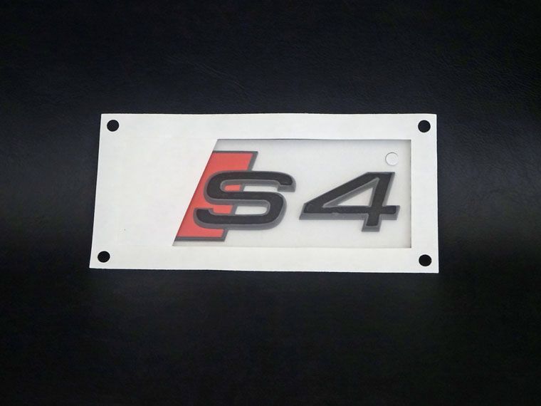 画像1: Audi純正リア用S4ブラックエンブレム