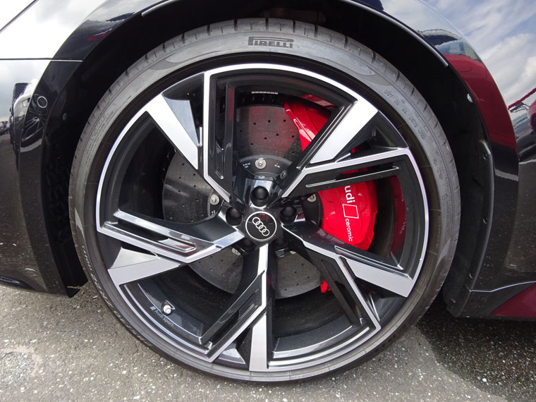 画像1: Audi純正RS 6/7用22インチ5Vスポークグロスアンスラサイトアルミ