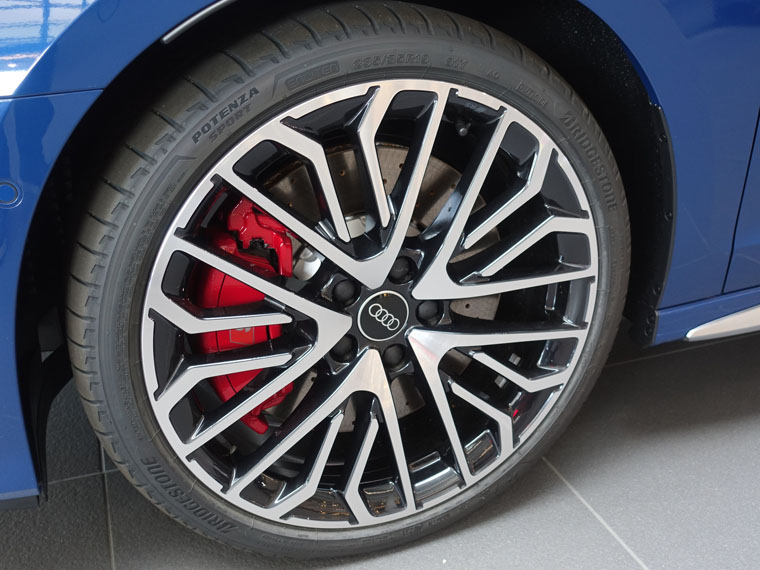 画像1: AudiAG純正A3/S3(GY/8Y)用19インチマルチスポークSデザインブラックメタリックポリッシュトアルミホイール