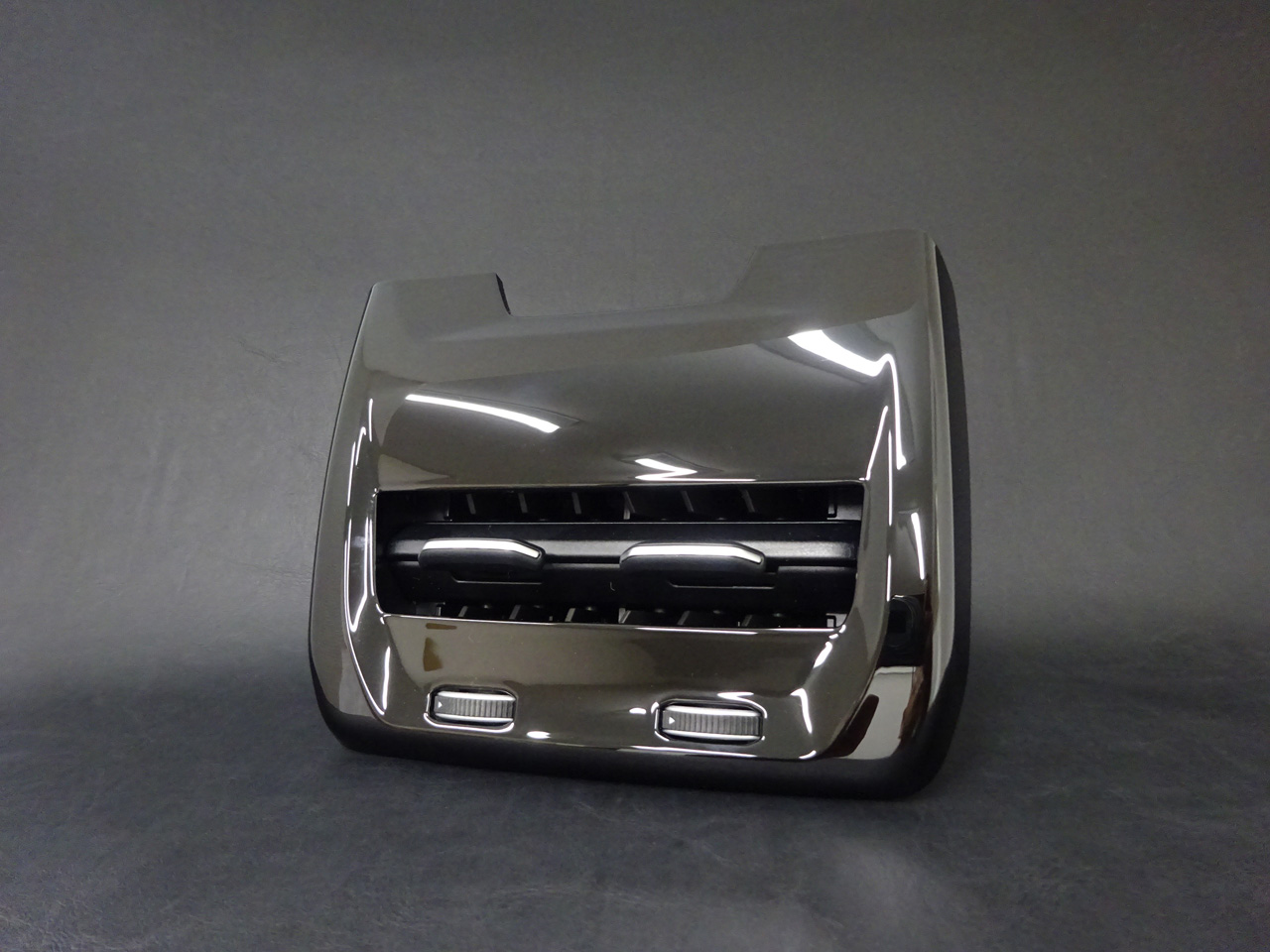 アルミ調シルバー