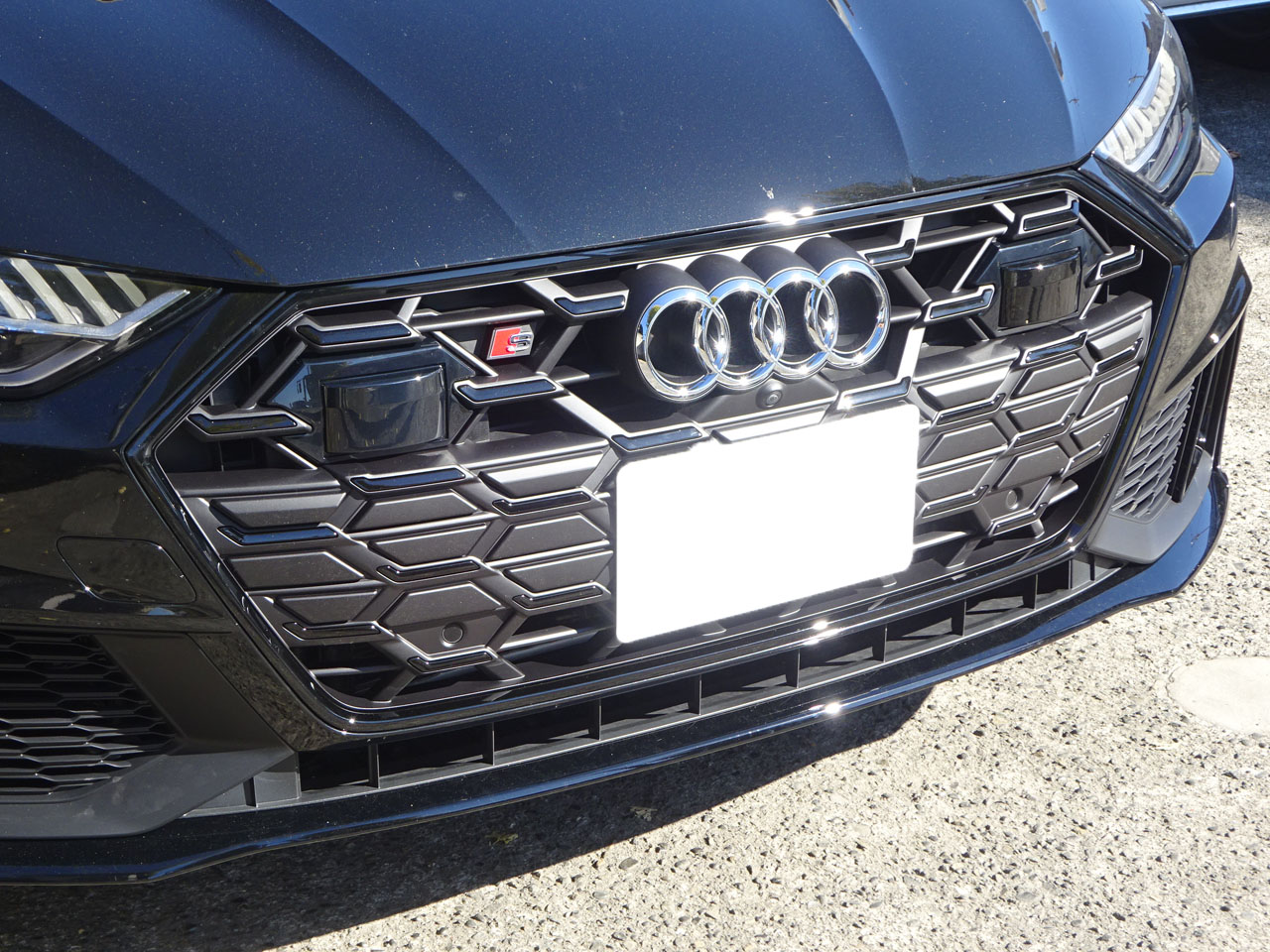 画像1: アウディ純正FL後S7(F2/4K)用フロントグリルレトロフィットキット