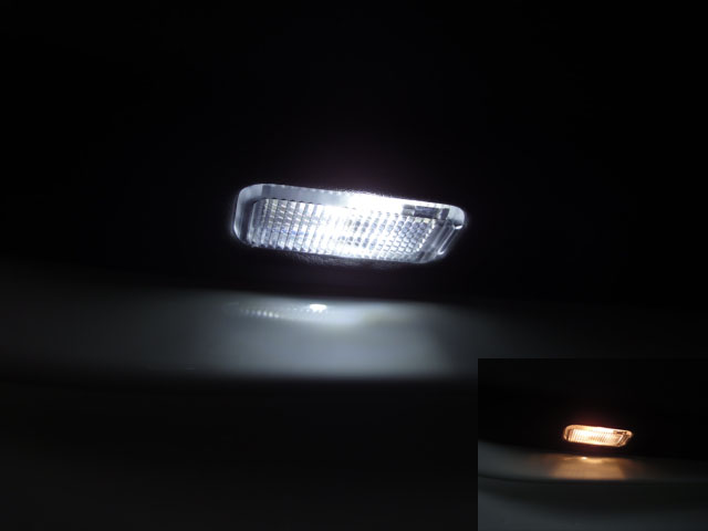 画像1: Q5(FY)系用グローブボックスLED