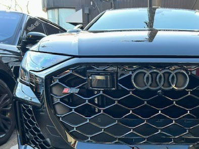 画像1: Audi純正FL後RS Q8後付け用RSロゴグリルエンブレム
